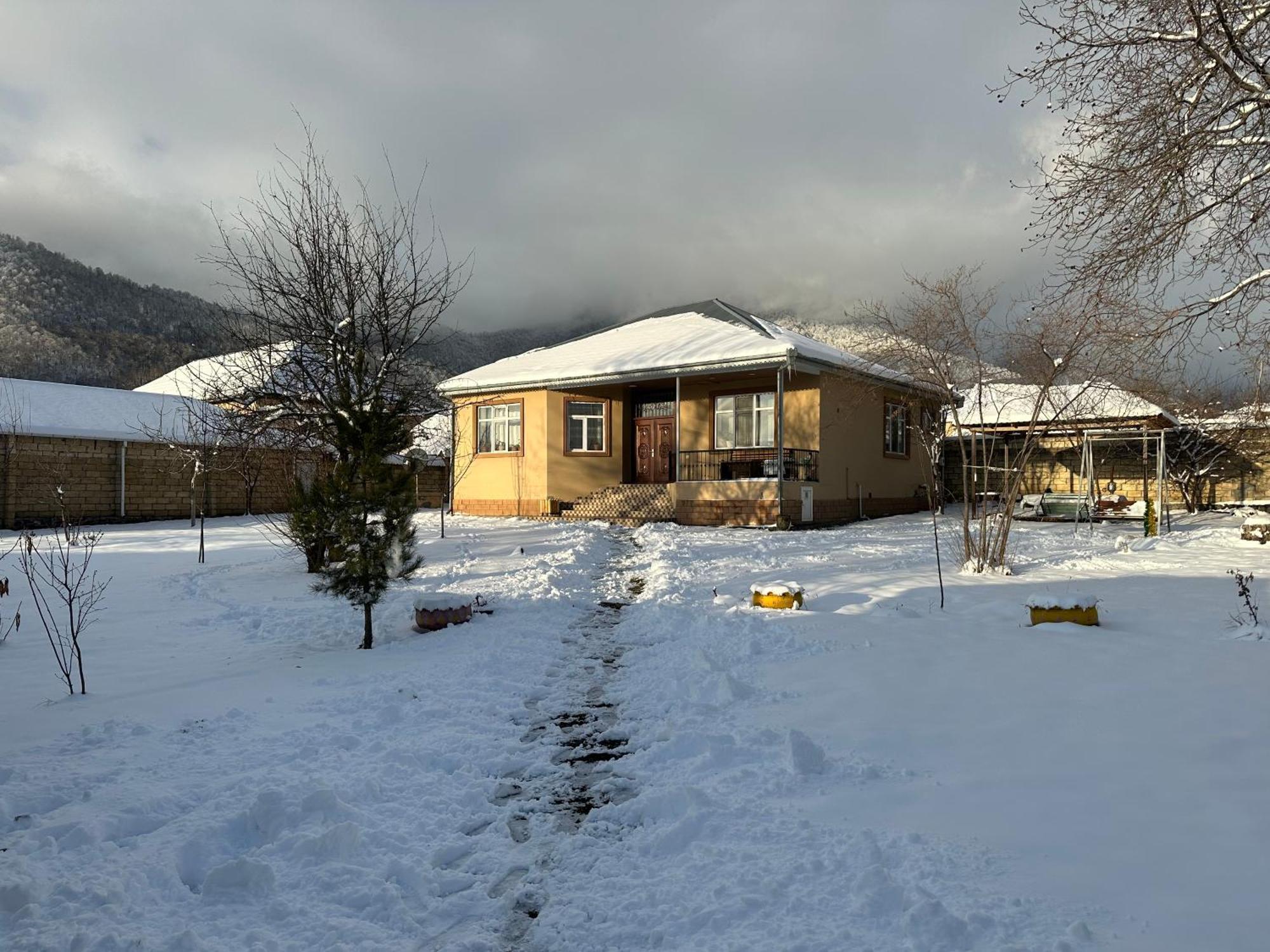 Villa In Qabala Exteriér fotografie